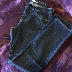 ❤️ Old Navy Boot Cut Dark Wash Jeans